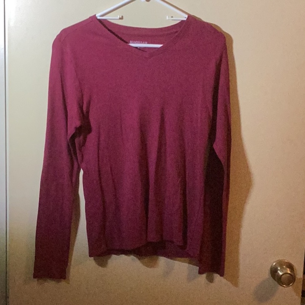 Long sleeve shallow vneck tshirt
